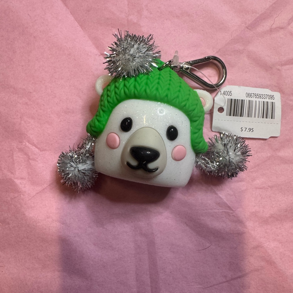Bath & Body Works Polar Bear Pocketbac with Green Hat